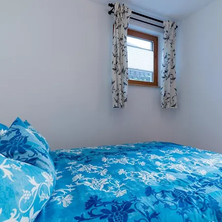Ferienwohnung Casanova Finning Экстерьер фото